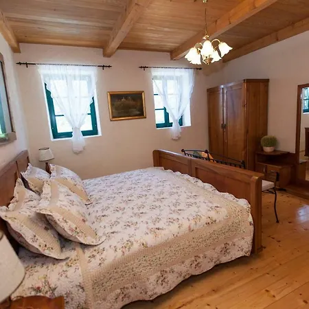 Oliva Bribir Villa