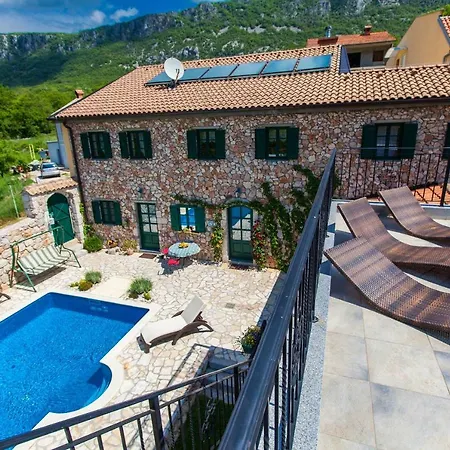 Oliva Villa Bribir (Primorje-Gorski Kotar)