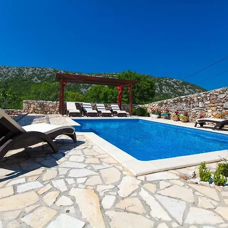 Oliva Willa Bribir (Primorje-Gorski Kotar)